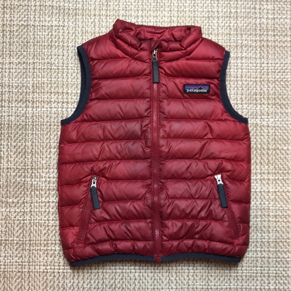 Patagonia Down Vest (size 3T)